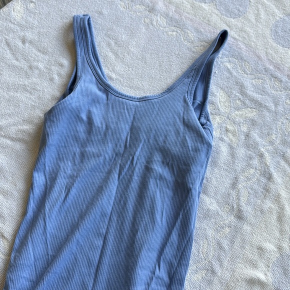 GAP Fitted Blue Tank Top - Picture 9 of 11
